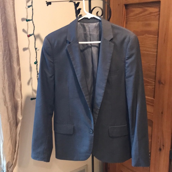 medium Other - 2 button suit jacket, light great to throw over any shirt for casual outing.